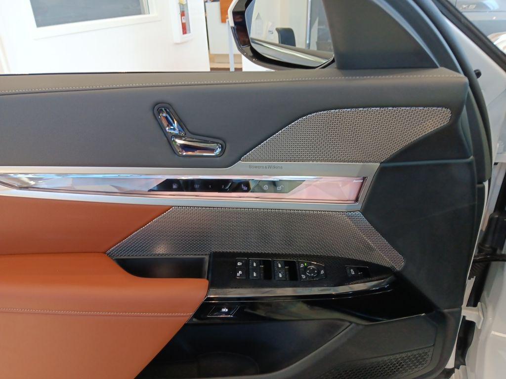 new 2026 BMW 750e car, priced at $115,425