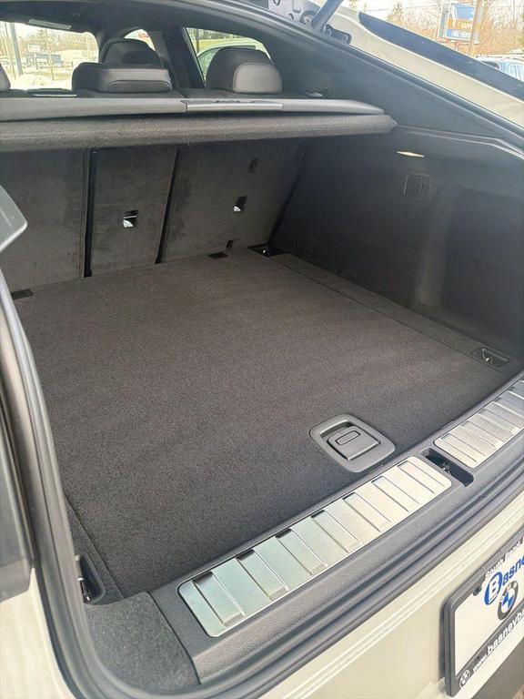 new 2026 BMW X6 car, priced at $102,475