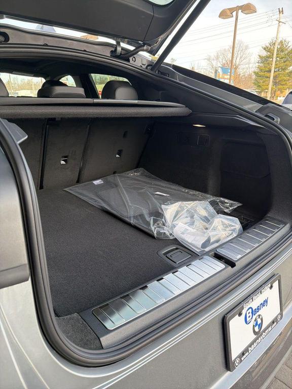 new 2026 BMW X6 car, priced at $84,000