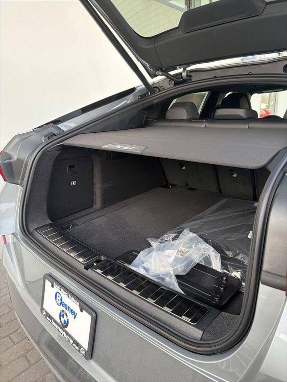 new 2026 BMW X6 car, priced at $84,000