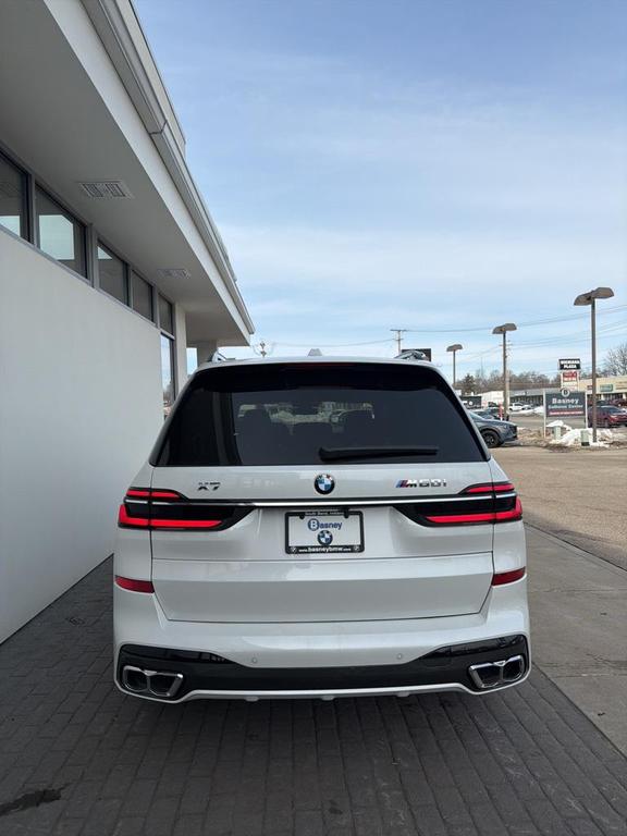 new 2026 BMW X7 car, priced at $118,150