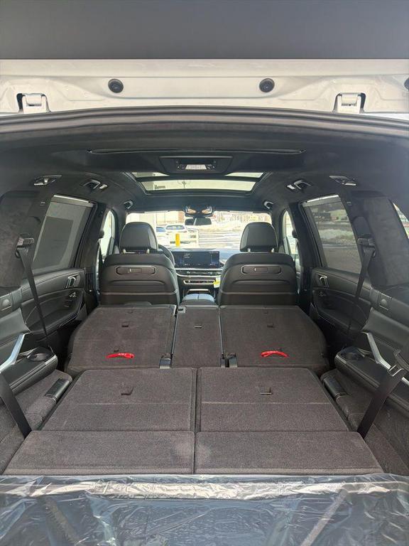 new 2026 BMW X7 car, priced at $94,785