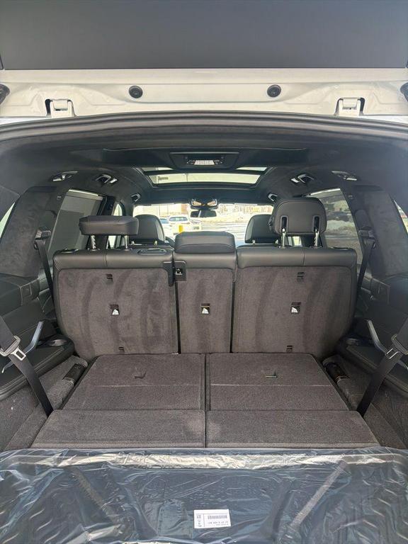 new 2026 BMW X7 car, priced at $94,785