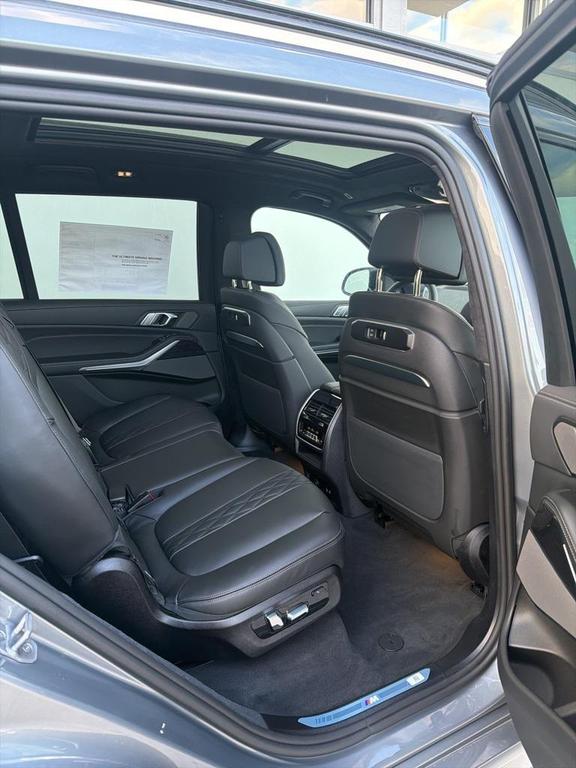 new 2026 BMW X7 car, priced at $119,755