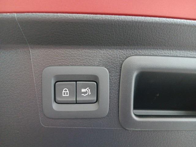 used 2025 Mazda CX-50 car, priced at $32,431