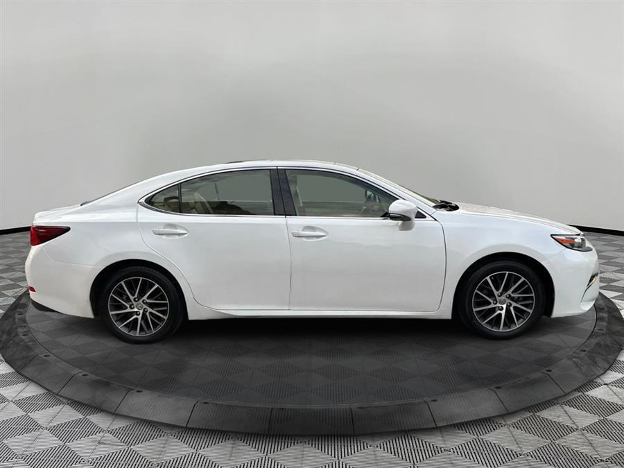 used 2016 Lexus ES 350 car, priced at $19,995