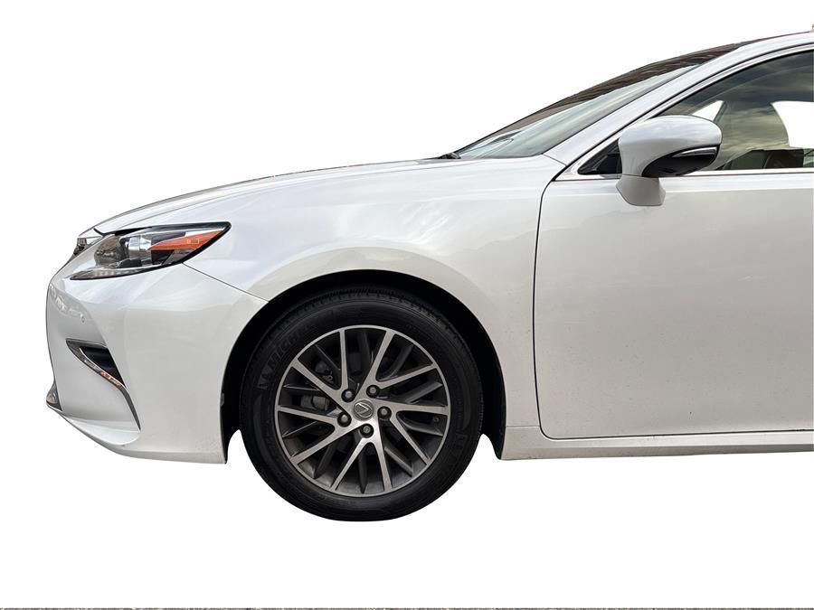 used 2016 Lexus ES 350 car, priced at $19,995