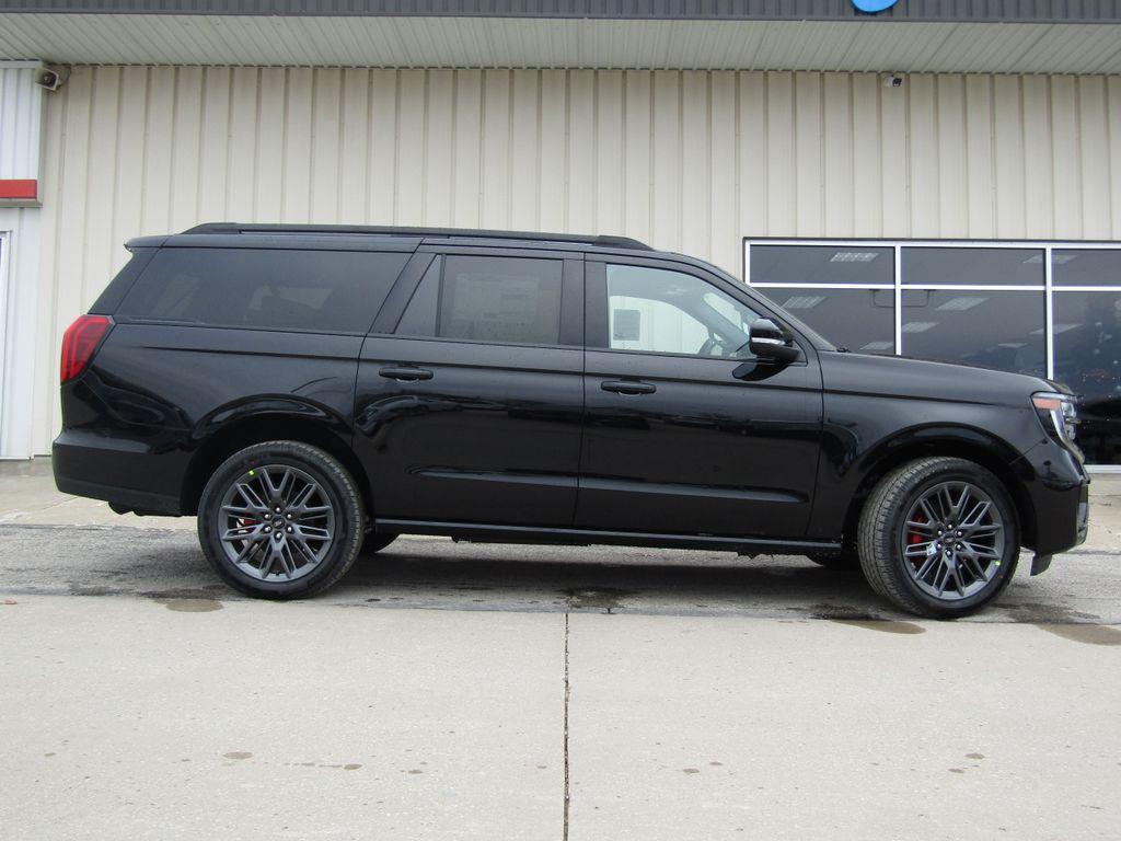new 2025 Ford Expedition Max car, priced at $85,730
