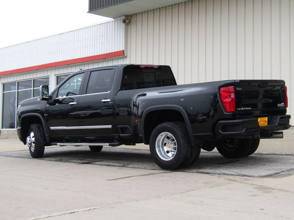 used 2026 Chevrolet Silverado 3500 car, priced at $83,000