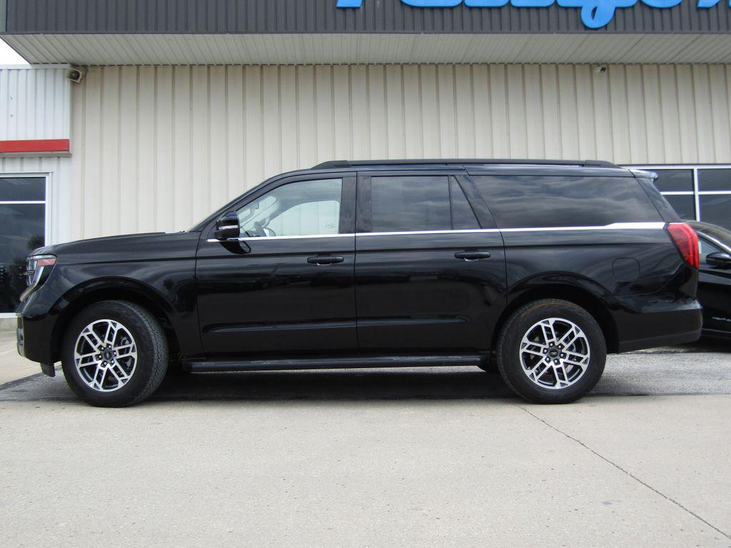 used 2025 Ford Expedition Max car, priced at $59,500