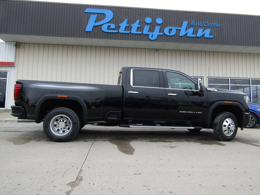 new 2026 GMC Sierra 3500 car, priced at $93,960