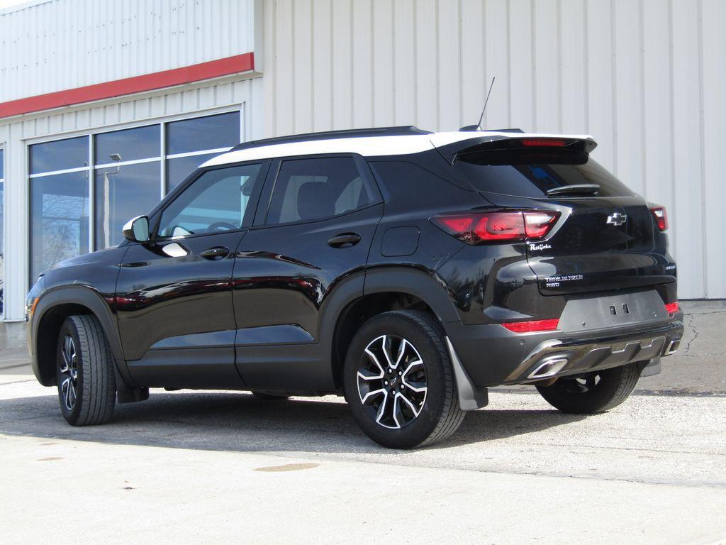 used 2025 Chevrolet TrailBlazer car, priced at $27,000