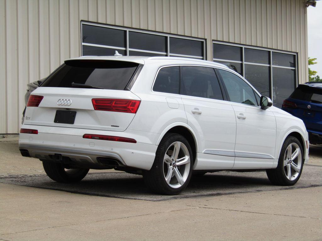 used 2019 Audi Q7 car, priced at $20,900