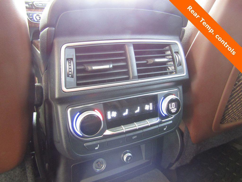 used 2019 Audi Q7 car, priced at $20,900