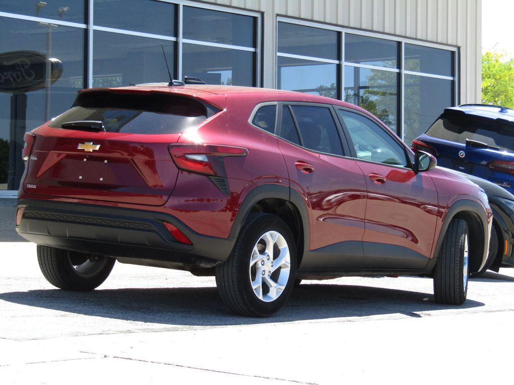 used 2024 Chevrolet Trax car, priced at $21,000