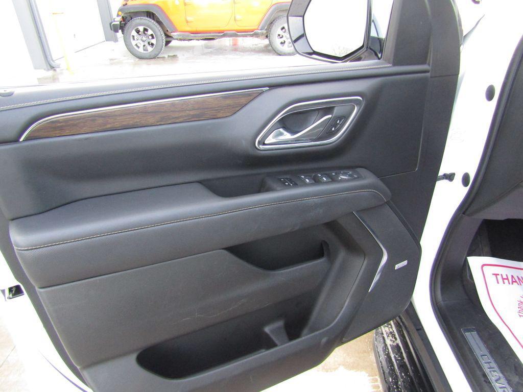 used 2023 Chevrolet Suburban car, priced at $51,995