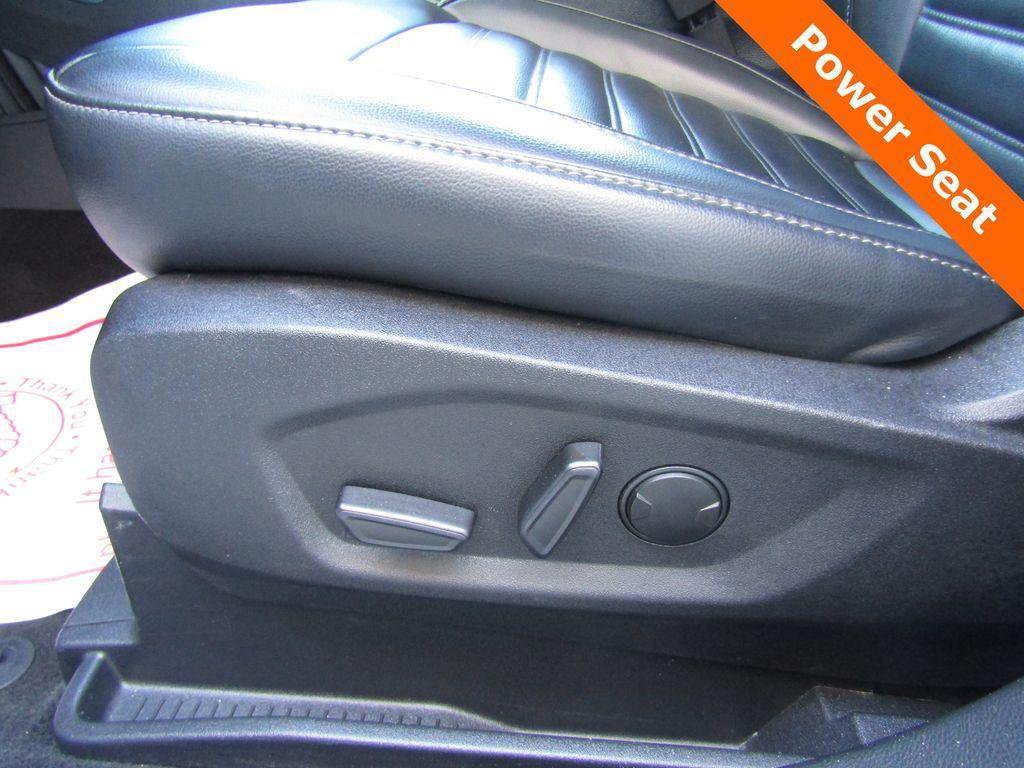 used 2024 Ford Edge car, priced at $22,750