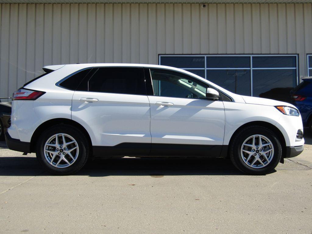 used 2024 Ford Edge car, priced at $22,750