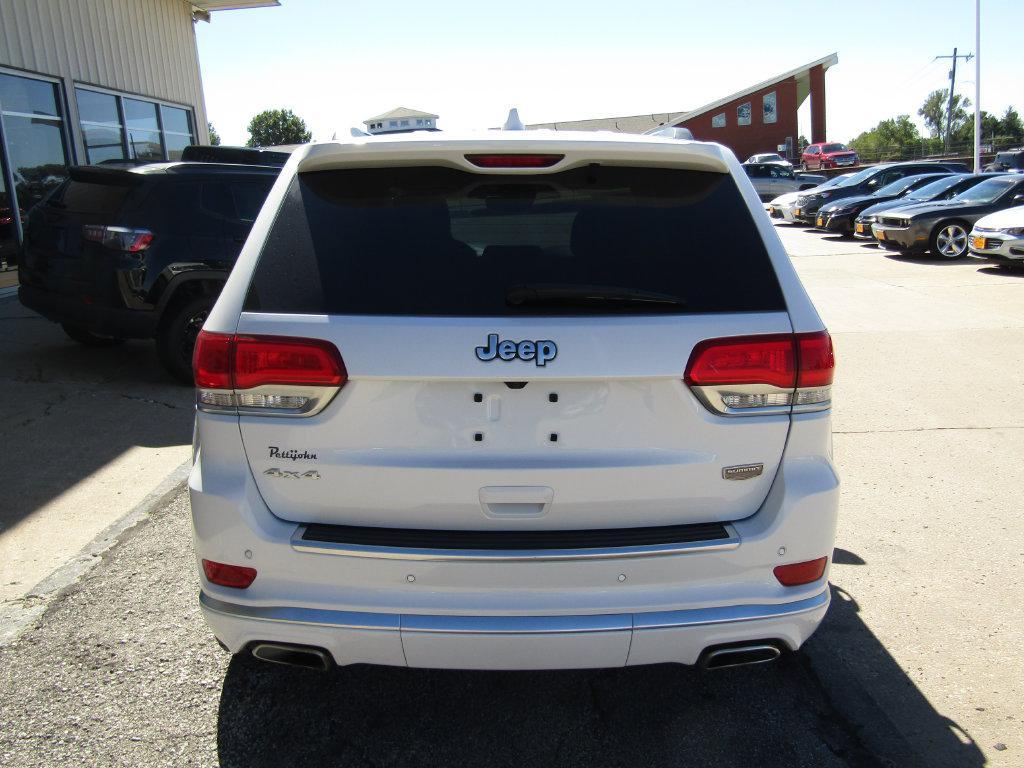 used 2021 Jeep Grand Cherokee car, priced at $29,900
