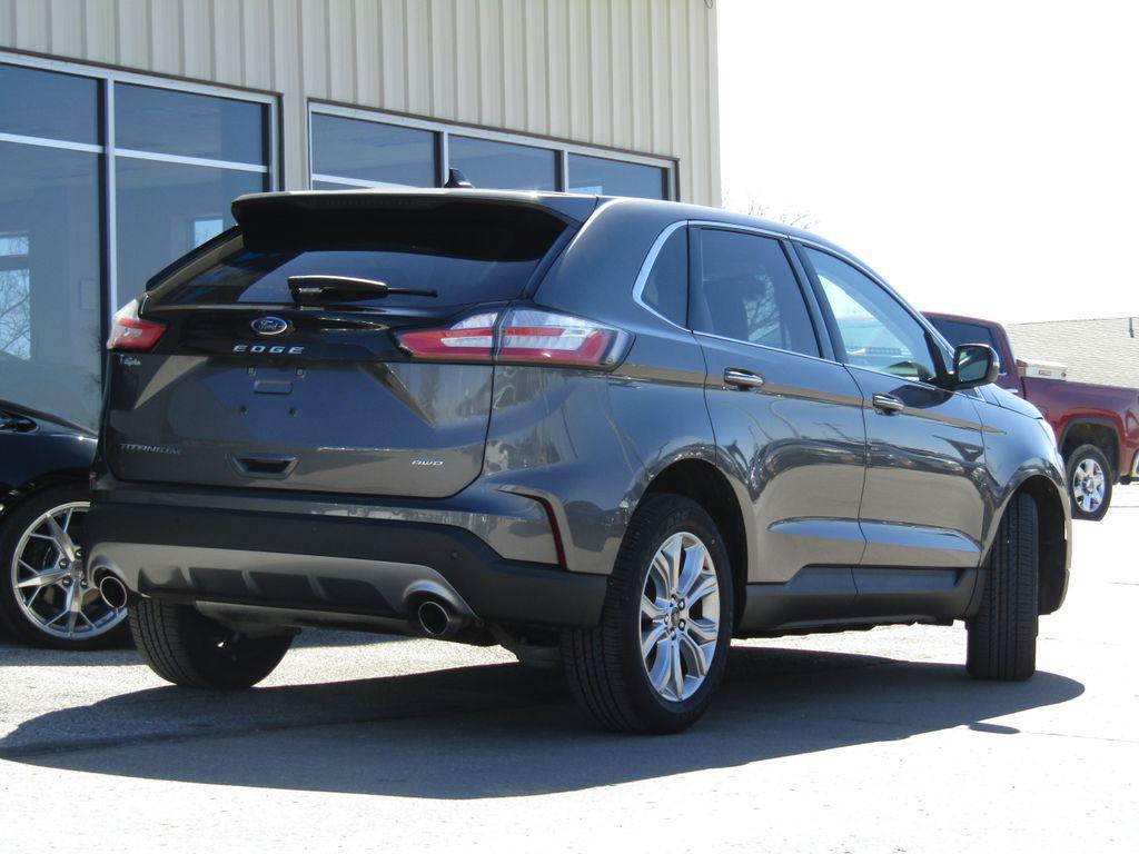 used 2024 Ford Edge car, priced at $25,000