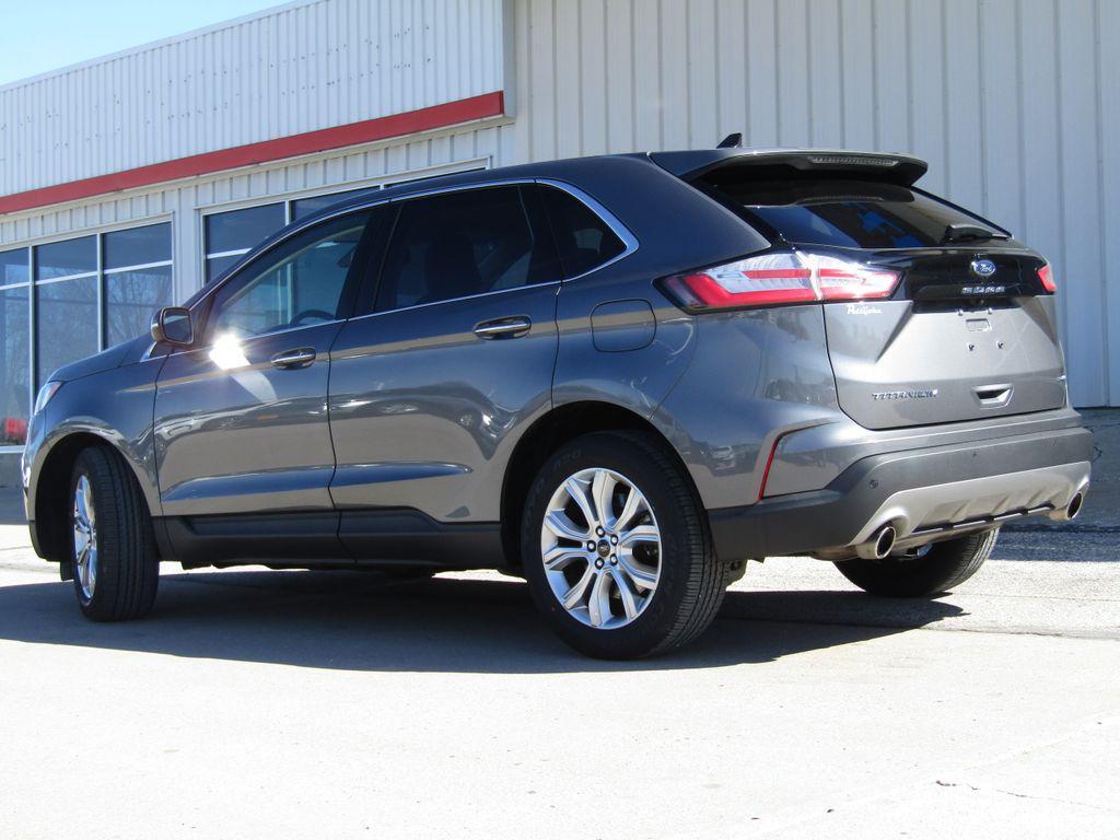 used 2024 Ford Edge car, priced at $25,000