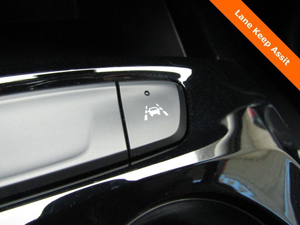 used 2025 Chevrolet Trax car, priced at $22,500