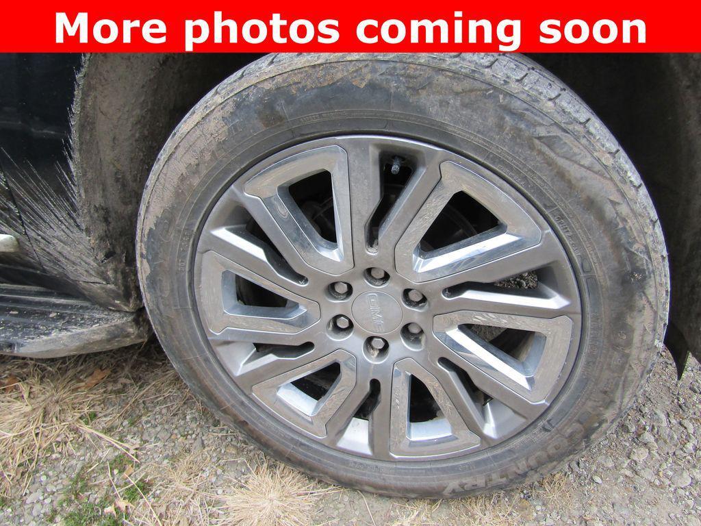 used 2021 GMC Yukon car, priced at $46,500
