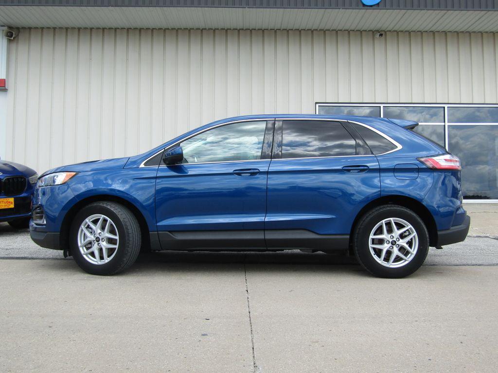 used 2023 Ford Edge car, priced at $27,500