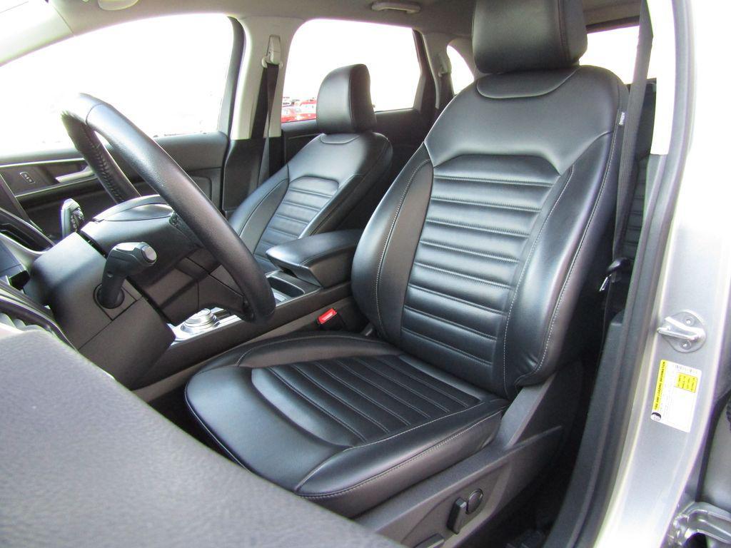 used 2024 Ford Edge car, priced at $21,500