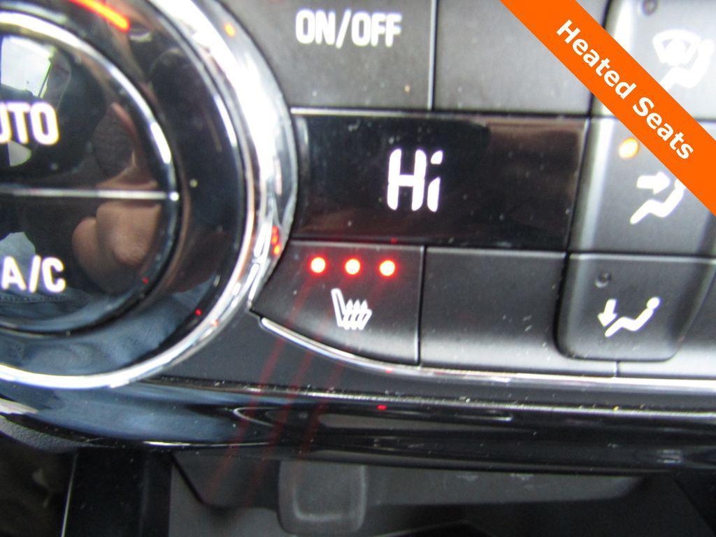 used 2025 Chevrolet Trax car, priced at $20,995