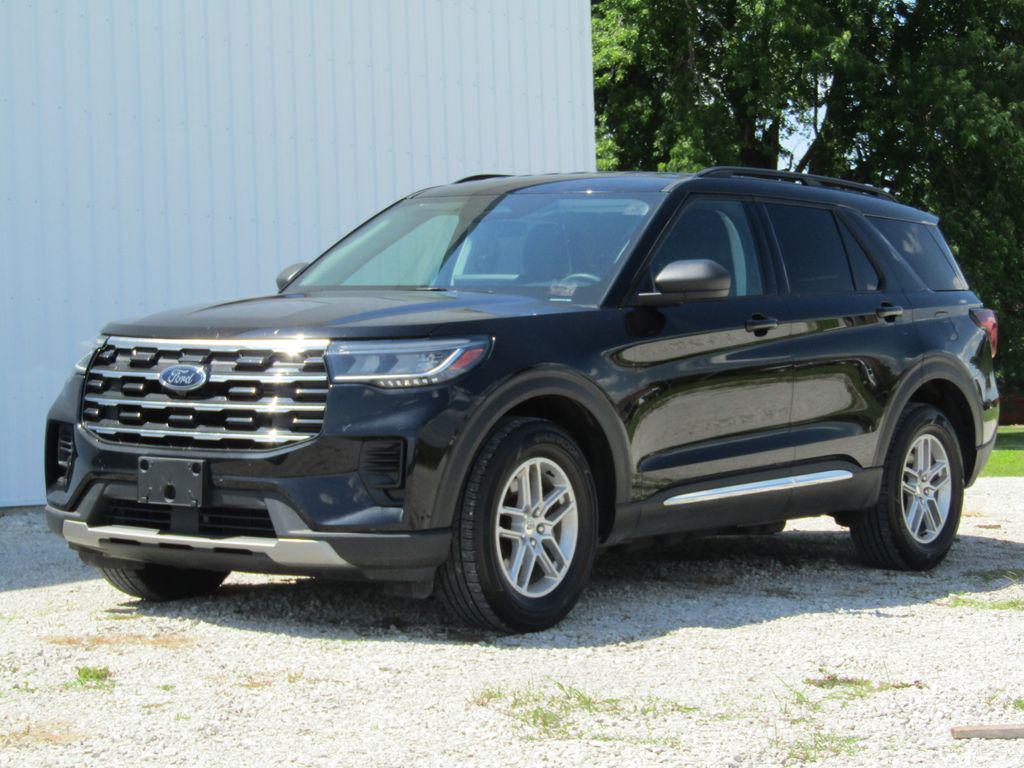 used 2025 Ford Explorer car, priced at $39,500