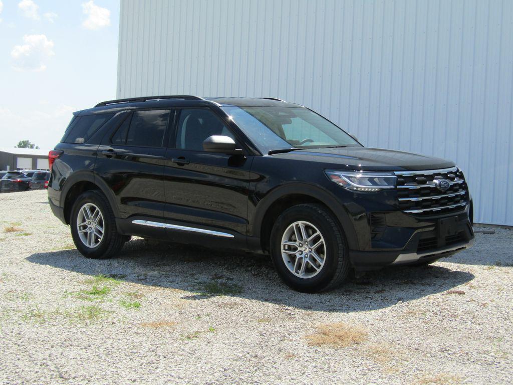 used 2025 Ford Explorer car, priced at $39,500