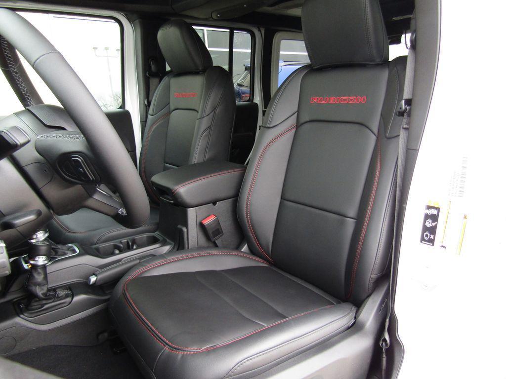 new 2026 Jeep Wrangler car, priced at $65,450