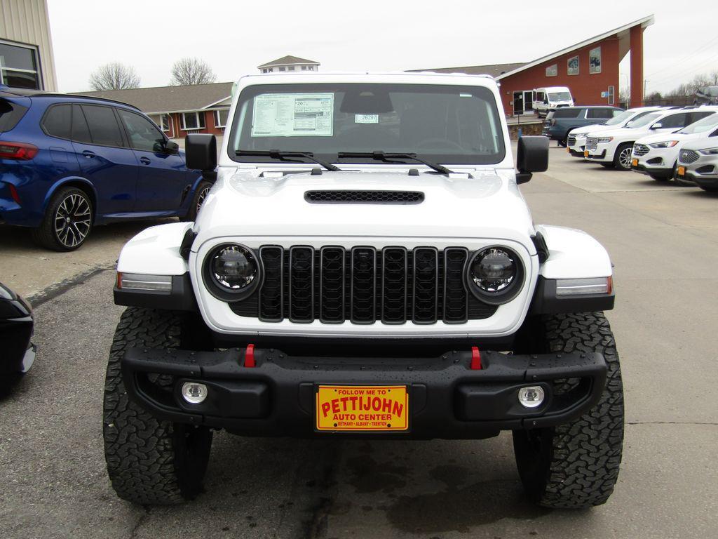 new 2026 Jeep Wrangler car, priced at $65,450