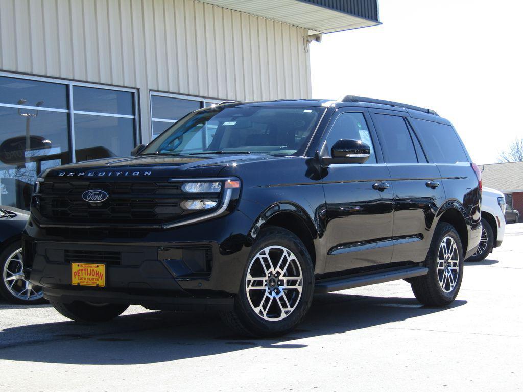 new 2026 Ford Expedition car, priced at $72,385