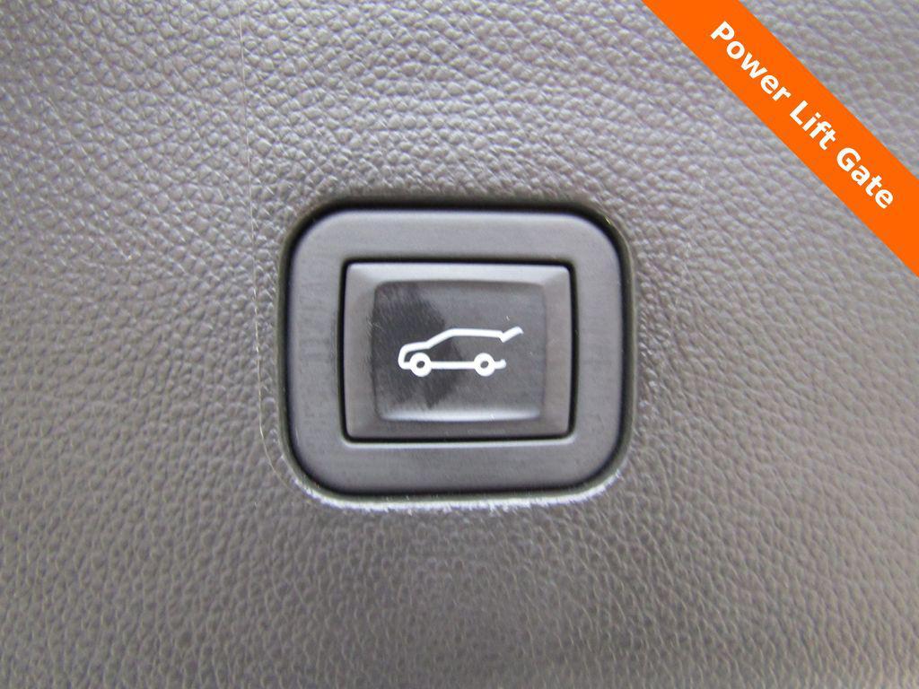 used 2024 Buick Enclave car, priced at $35,500