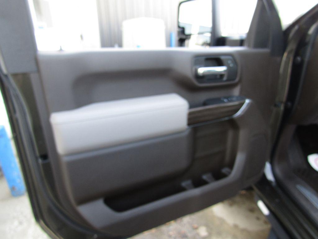 used 2022 Chevrolet Silverado 3500 car, priced at $43,000