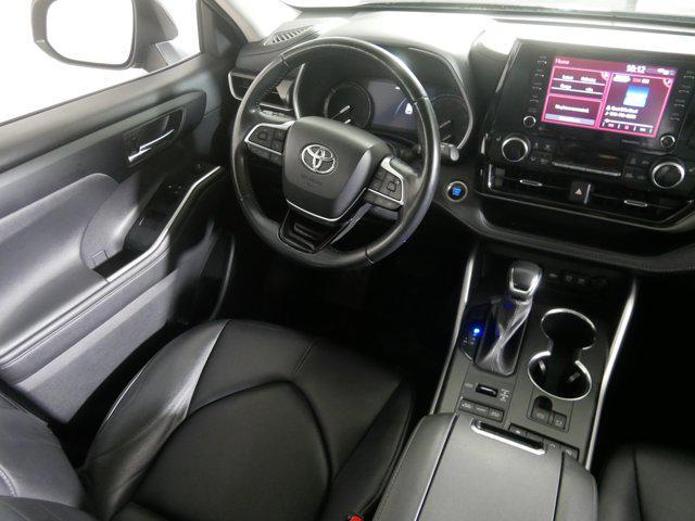 used 2021 Toyota Highlander car, priced at $28,998