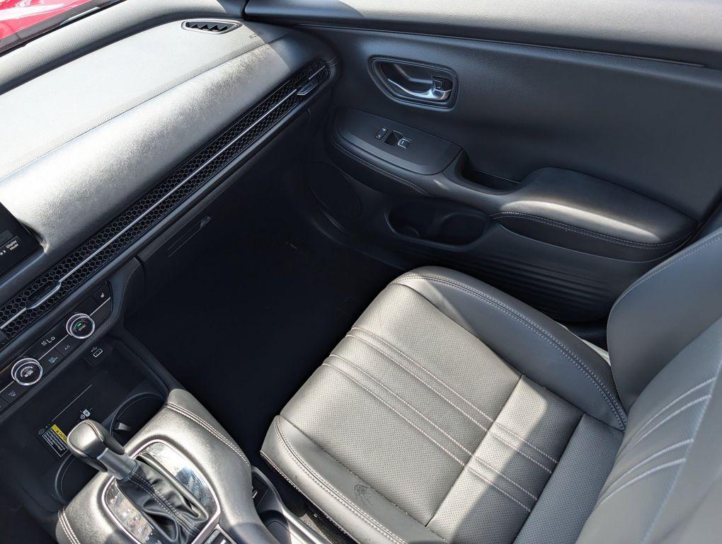 used 2025 Honda HR-V car, priced at $30,347