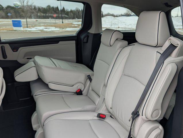 new 2026 Honda Odyssey car, priced at $50,040