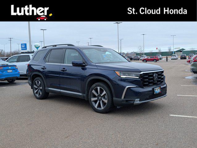 used 2024 Honda Pilot car, priced at $42,497