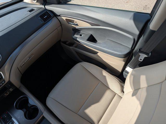 used 2021 Honda Pilot car, priced at $30,497