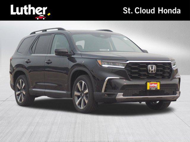 new 2025 Honda Pilot car, priced at $54,575