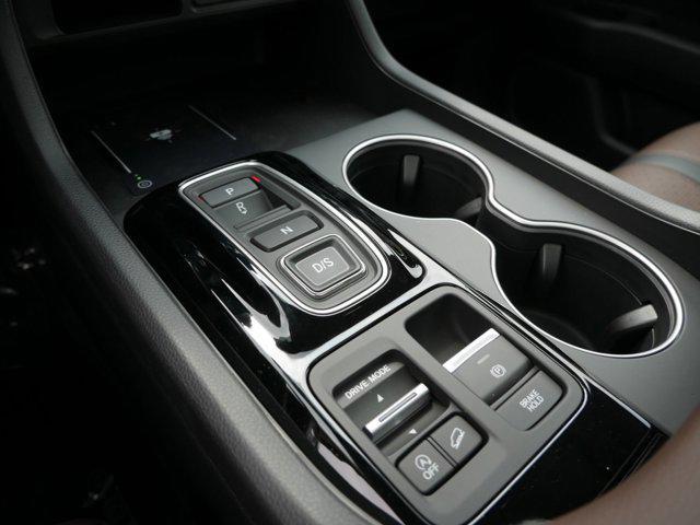 new 2025 Honda Pilot car, priced at $54,575