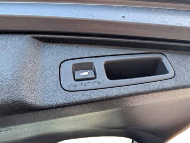 used 2020 Honda CR-V car, priced at $30,747