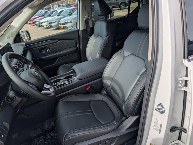 new 2026 Honda Pilot car, priced at $54,690