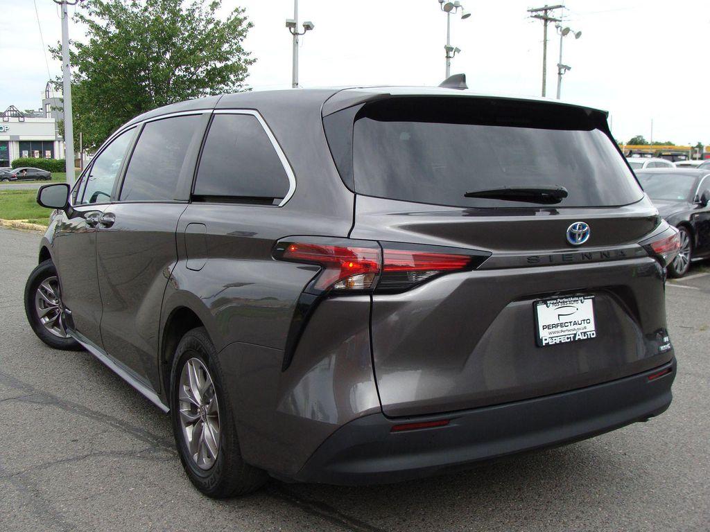 used 2021 Toyota Sienna car, priced at $30,888
