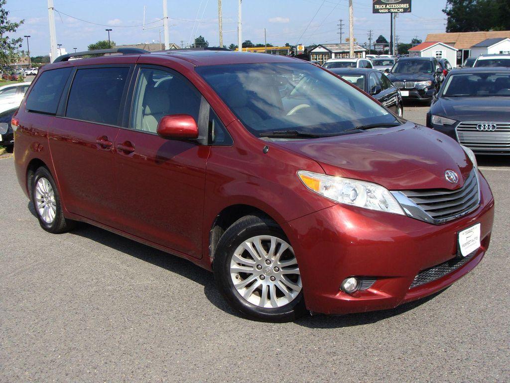 used 2014 Toyota Sienna car, priced at $14,333