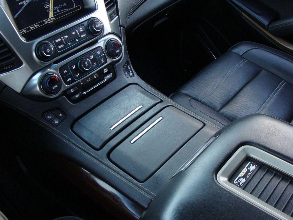 used 2019 GMC Yukon car, priced at $33,888