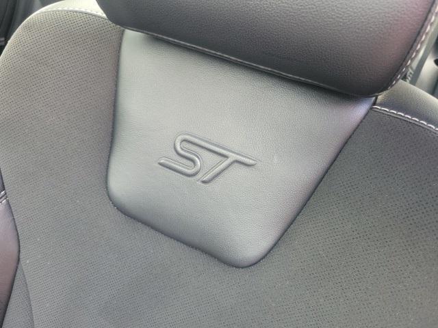 used 2019 Ford Edge car, priced at $22,999